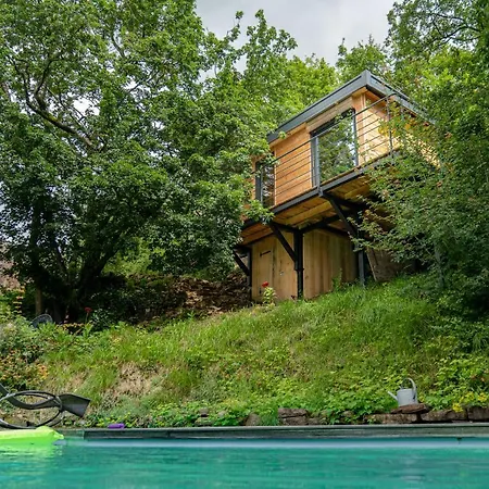 Le Moonloft Insolite Tiny-house Dans Les Arbres & 1 Seance De Sauna Pour 2 Avec Vue Panoramique Holiday home